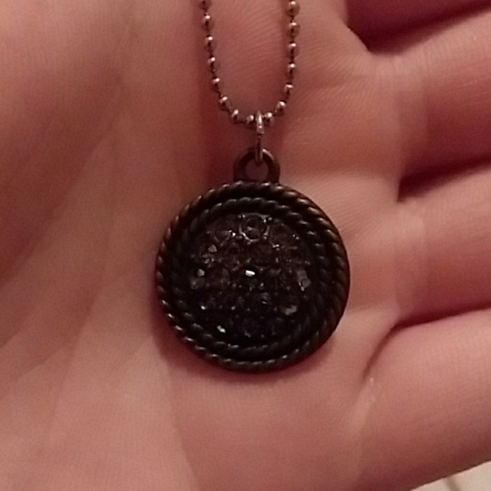 American Eagle Outfitters (aeo) necklace